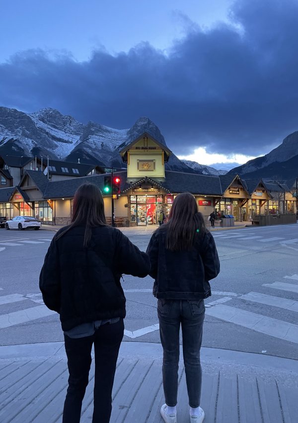 Canmore vs Banff : Thoughts from someone who has stayed in both towns